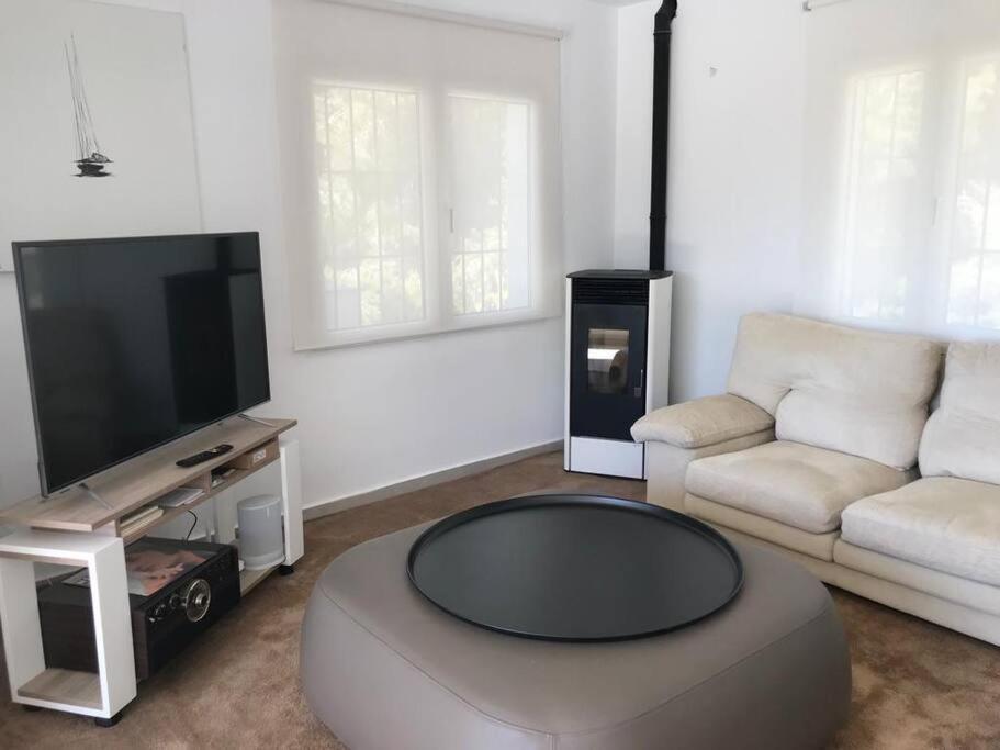 Casa Toni Moraira Holiday home *